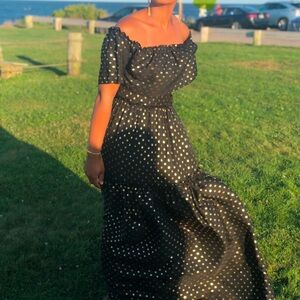 MONIQUE LHULLIER GOWN